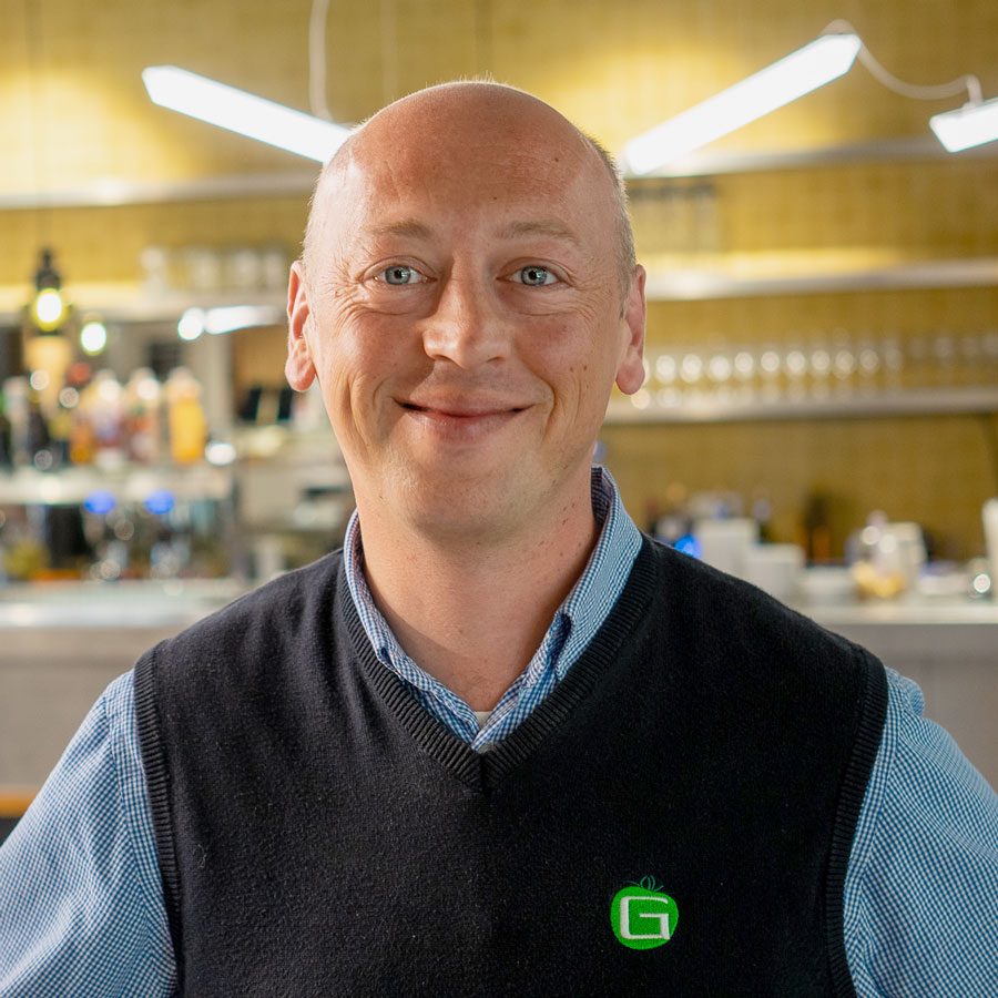 Portrait of Frederick - Site manager at Spaces Zuiderpoort Portrait of Frederick - Site manager at Spaces Zuiderpoort